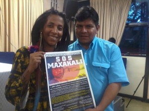 Avelin Rosana, representante do Imersão Latina no Comitê Mineiro de Apoio à Causa Indígena com o líder Guarani Kaiowá Tonico Benites Ava Guarani Kaiowá apóia a campanha #SOSMAXAKALI